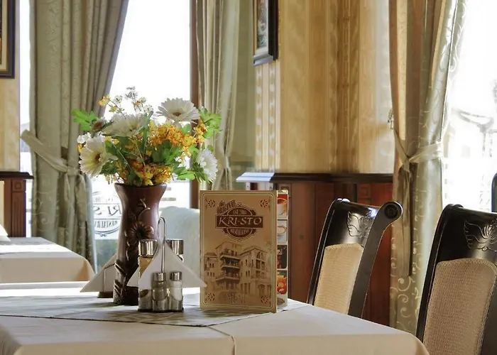 Dukov 酒店 奥布佐尔